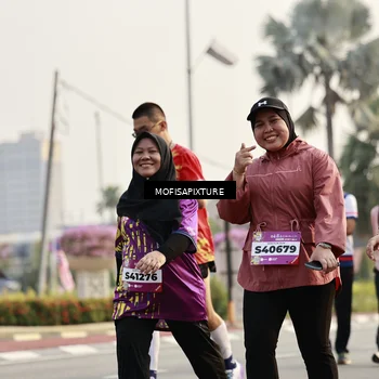 Runner Photo 5925958