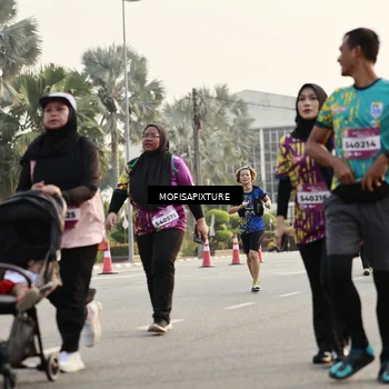 Runner Photo 5925973