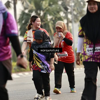 Runner Photo 5925995