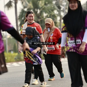Runner Photo 5926001