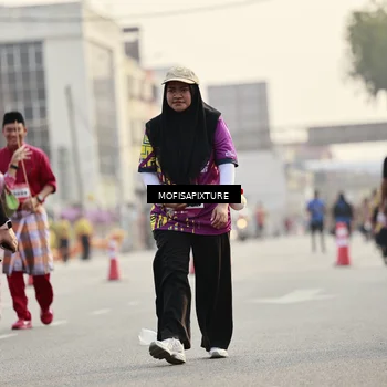 Runner Photo 5926011