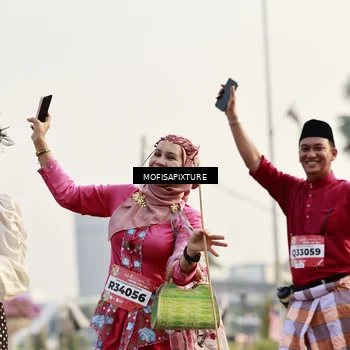 Runner Photo 5926042