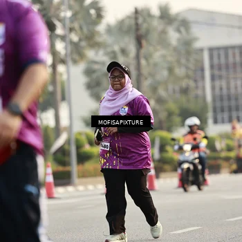 Runner Photo 5926076