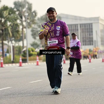 Runner Photo 5926089