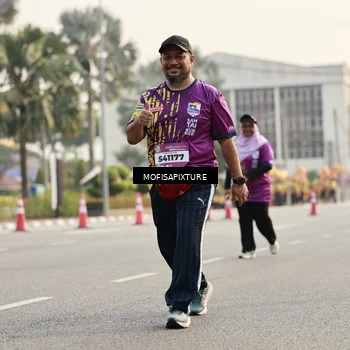 Runner Photo 5926102