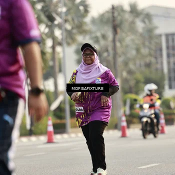 Runner Photo 5926107