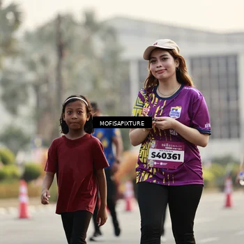Runner Photo 5926160