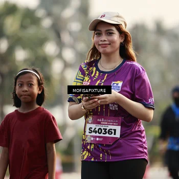 Runner Photo 5926175