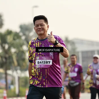 Runner Photo 5926203