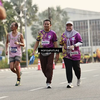Runner Photo 5926205