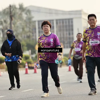 Runner Photo 5926211