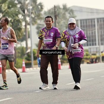 Runner Photo 5926212
