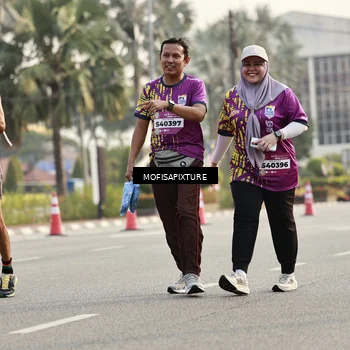 Runner Photo 5926216
