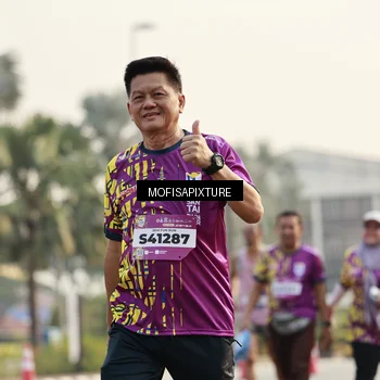 Runner Photo 5926219