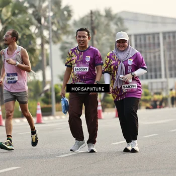 Runner Photo 5926224
