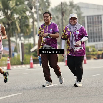 Runner Photo 5926225