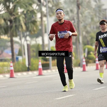 Runner Photo 5926266