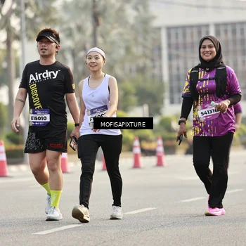 Runner Photo 5926272