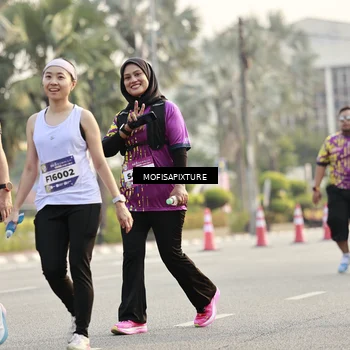 Runner Photo 5926316
