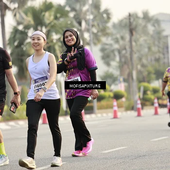 Runner Photo 5926324