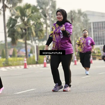 Runner Photo 5926339