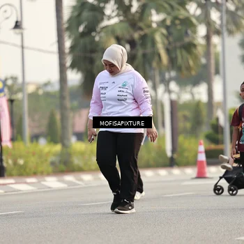 Runner Photo 5926398