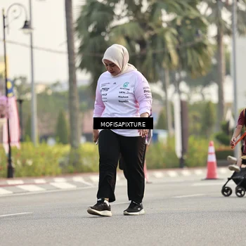 Runner Photo 5926420