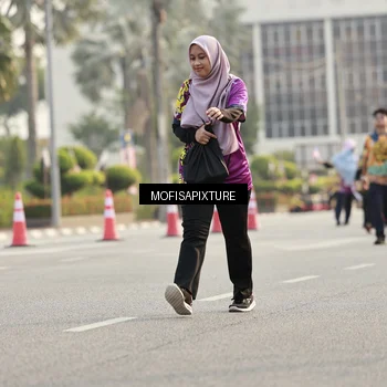 Runner Photo 5926480