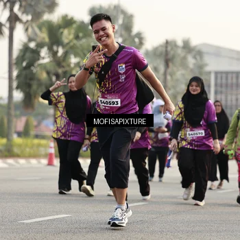 Runner Photo 5926488