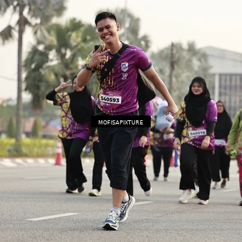 Runner Photo 5926491