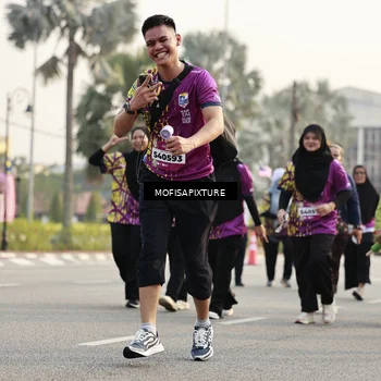 Runner Photo 5926494