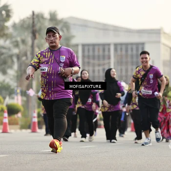 Runner Photo 5926495