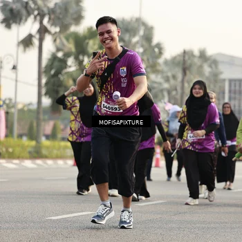 Runner Photo 5926516