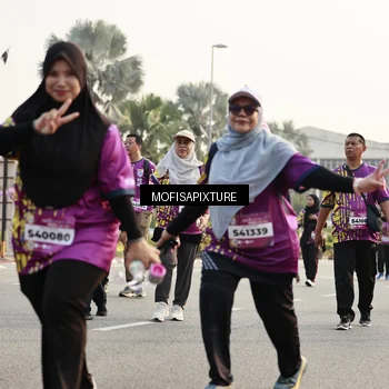 Runner Photo 5926586