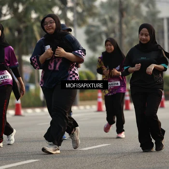 Runner Photo 5926623