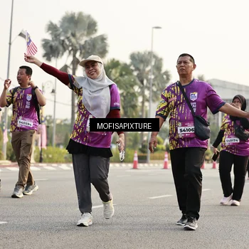 Runner Photo 5926629