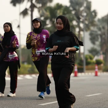 Runner Photo 5926635