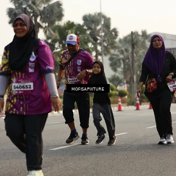 Runner Photo 5926675