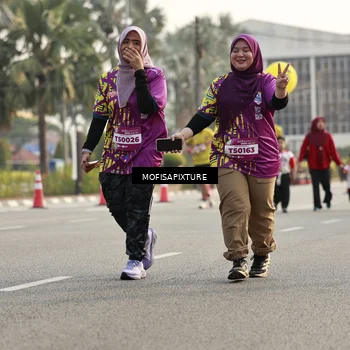 Runner Photo 5926706