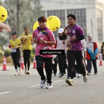 Runner Photo 5926715