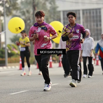 Runner Photo 5926721
