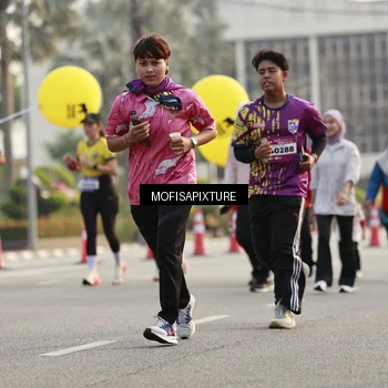 Runner Photo 5926722