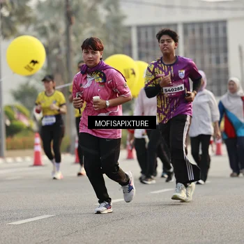 Runner Photo 5926724