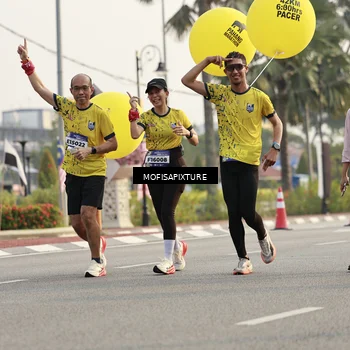 Runner Photo 5926741