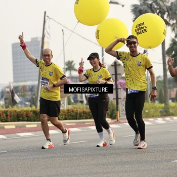 Runner Photo 5926754