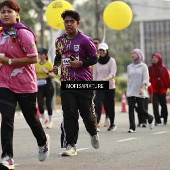 Runner Photo 5926755