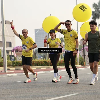 Runner Photo 5926767