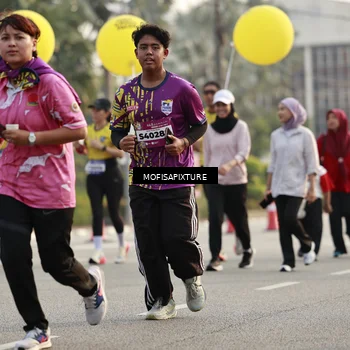 Runner Photo 5926812