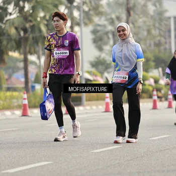 Runner Photo 5926873