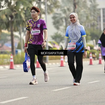 Runner Photo 5926874